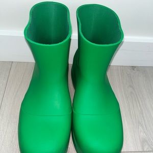 BOTTEGA VENETA PUDDLE BOOTS GRASS COLOR - SIZE 41